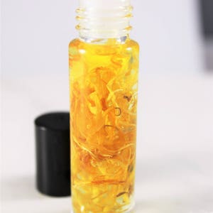 Organic Essential Oil Perfume / Perfume Oil/ Essential Oils / Herbal Oils/ Roll On Perfume / Happy Scent / Sunshine Perfume