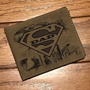 Super Papá hombres vegano falso cuero bifold cartera