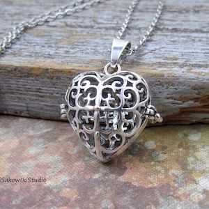 Heart Essential Oil Diffuser Locket, Antique Silver Aromatherapy Locket Necklace, Silver Filigree Wish, Prayer Box