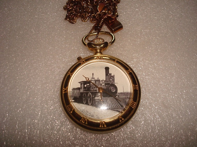 Gold train pocket best sale watch