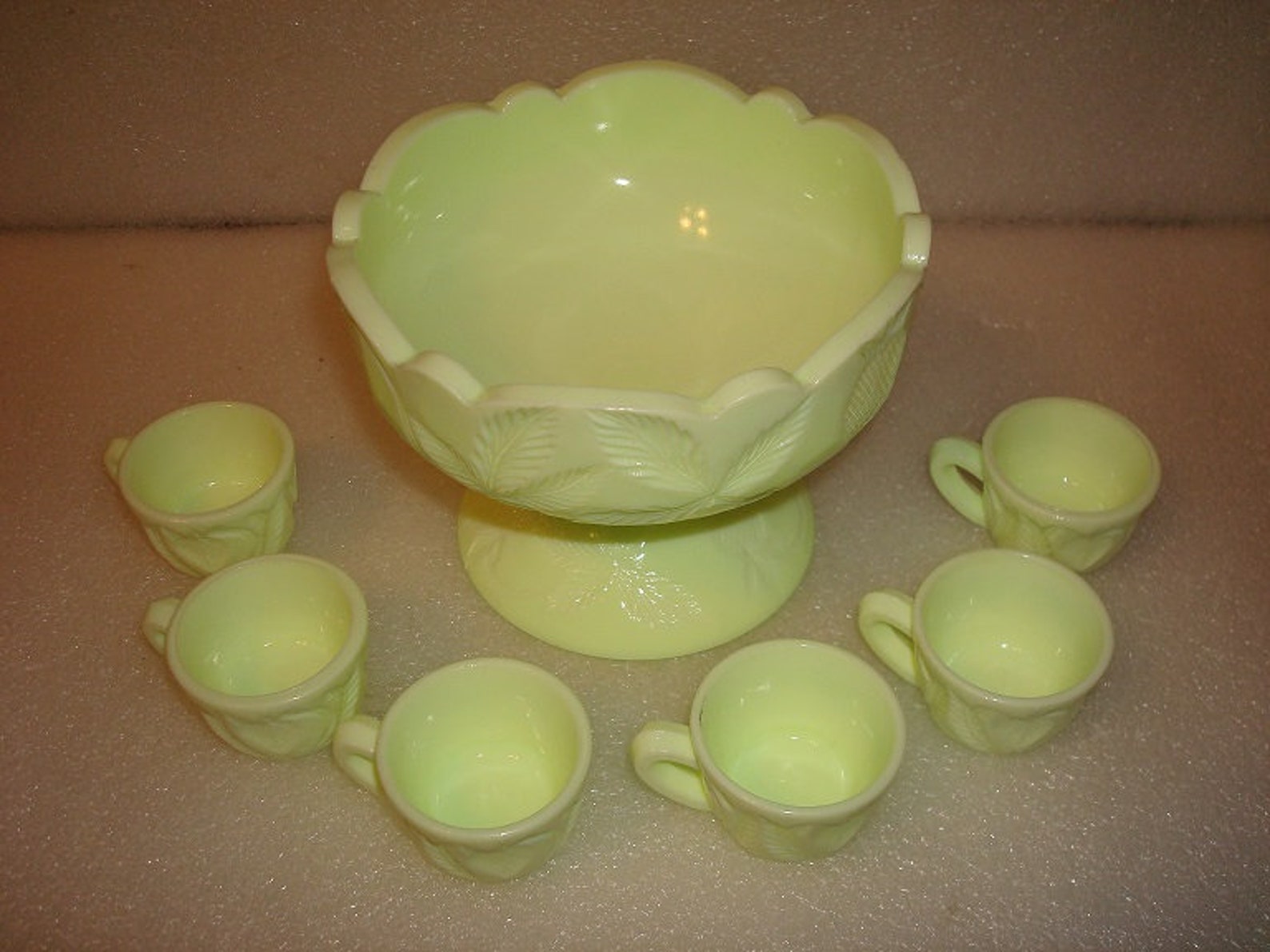 Very Rare Fenton Yellow Custard Glass Child Punch Bowl Set Etsy