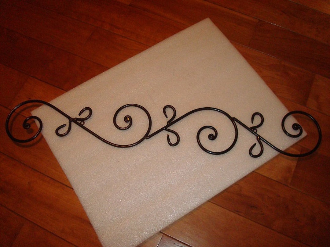 Large Black Metal Wrought Iron Curled Style Wall Art / Wall Decor 36