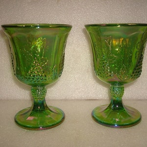 Set Of Two Vintage 1970s Indiana Green Rainbow Carnival Glass Grape Design Wine Goblets 5 1/4&quot; Tall