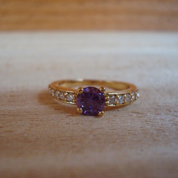 Purple Amethyst White Topaz 10kt Gf Ring