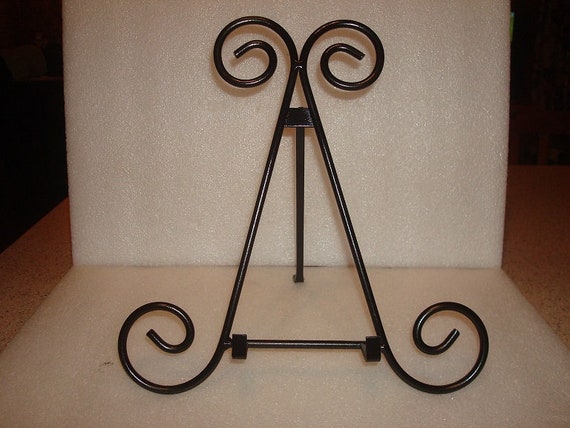 Vintage Curled Black Metal Desktop Picture Easel / Book Easel