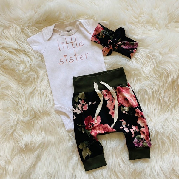 Little Sister Newborn Take Home Outfit / floral Newborn Girl coming Home Outfit / Newborn Floral Outfit// Preemie take home outfit