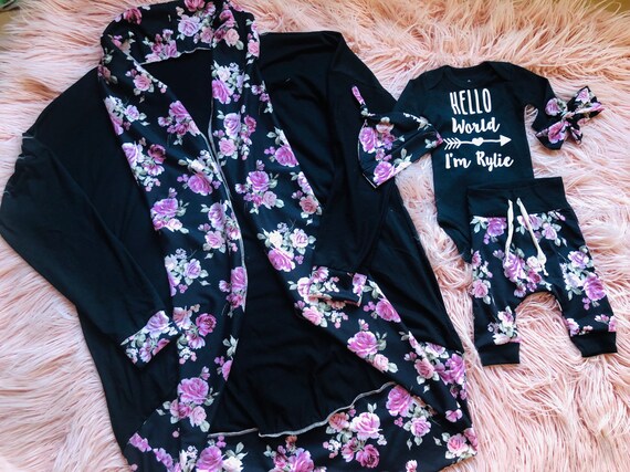 mommy coming home outfit