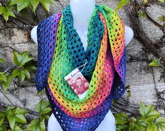 Triangular scarf - Handmade