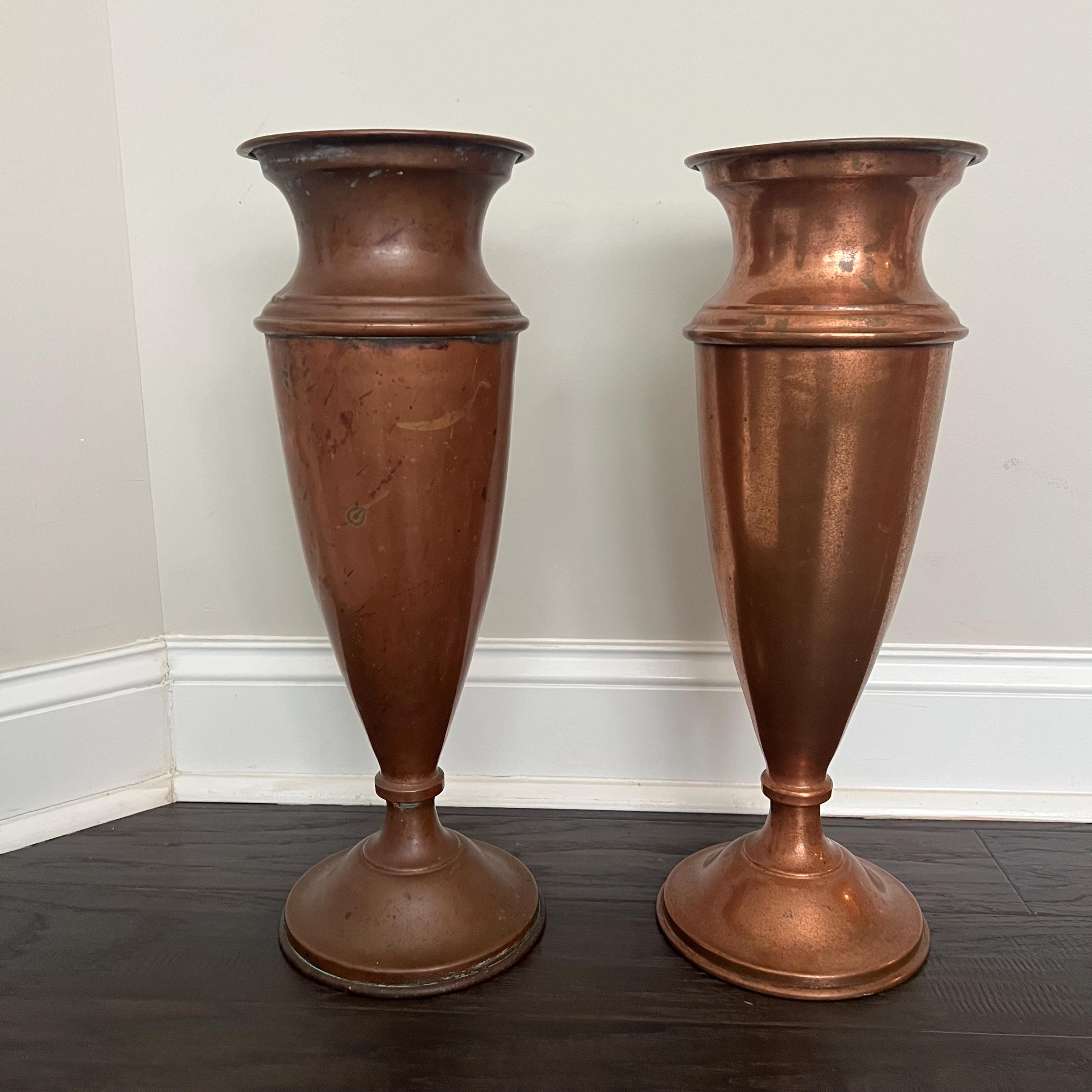 ヴィンテージの純銅製花瓶：高さ20インチの壷（ペア） - Etsy 日本