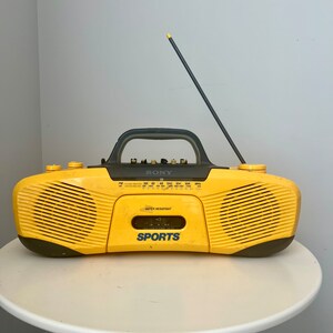 Vintage Kassettenrekorder Sony Sport Wasserdicht Modell CFS- 902 UKW AM Stereo Tragbares Radio Kassettenrekorder Geprüft