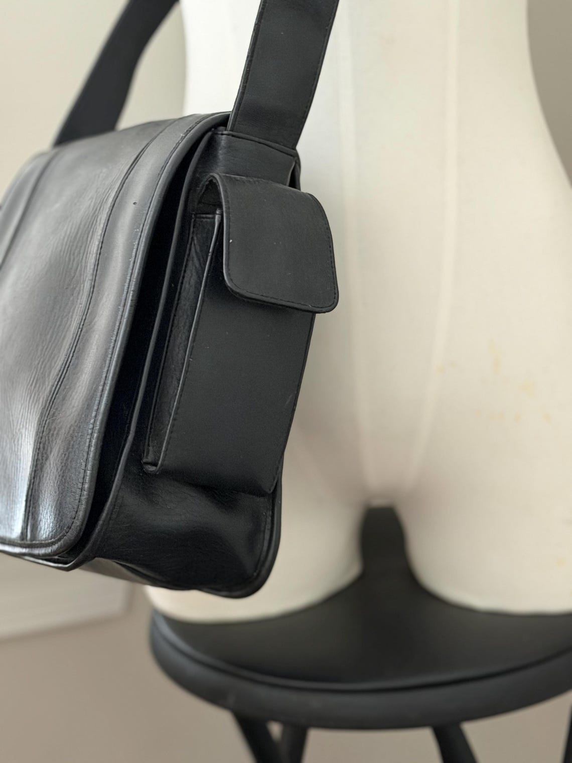 Vintage Coach Messenger Flap Bag Black Glove Tanned Leather Crossbody Unisex, foto 2 di 5
