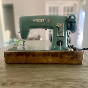 Kingston Precision Sewing Machine Vintage Window Matic Deluxe Sewing Machine Made in Japan Portable Blue Metal Sewing Machine Tested Working
