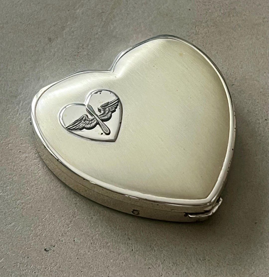 Vintage Hingeco Sterling Silver Heart Compact: US Army Air Service Prop ...