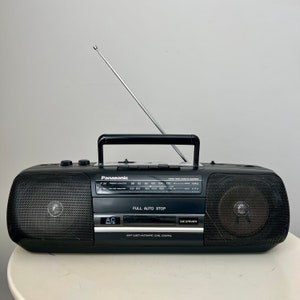 Vintage Kassettenrekorder Fascinator RX-FS410 Tragbarer Kassettenrekorder Ghettoblaster FM AM Radio Transistor Arbeiten