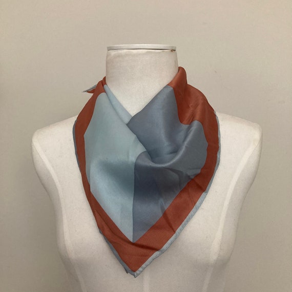 Foulard 100% seta H-2023 blu BRASS Workshop silk08