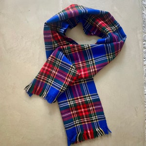 Vintage Blau Rot Karierter Wollschal 100 % Wolle Strawbricke & Clothier Schal Made in Schottland 55 Zoll Langer karierter Schal