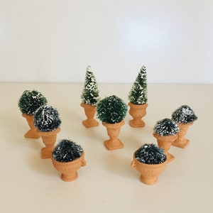 Miniature Potted Plants Topiary Miniature Gardening Dollhouse Fairy Garden Christmas Village Model Miniature Clay Planter Topiaries