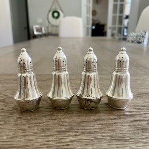 Sterling Silver Salt & Pepper Shakers 2 Identical Pairs 4 Piece Vintage Silver Wedding Gifts Exquisite Dining Table Decor Sterling Silver