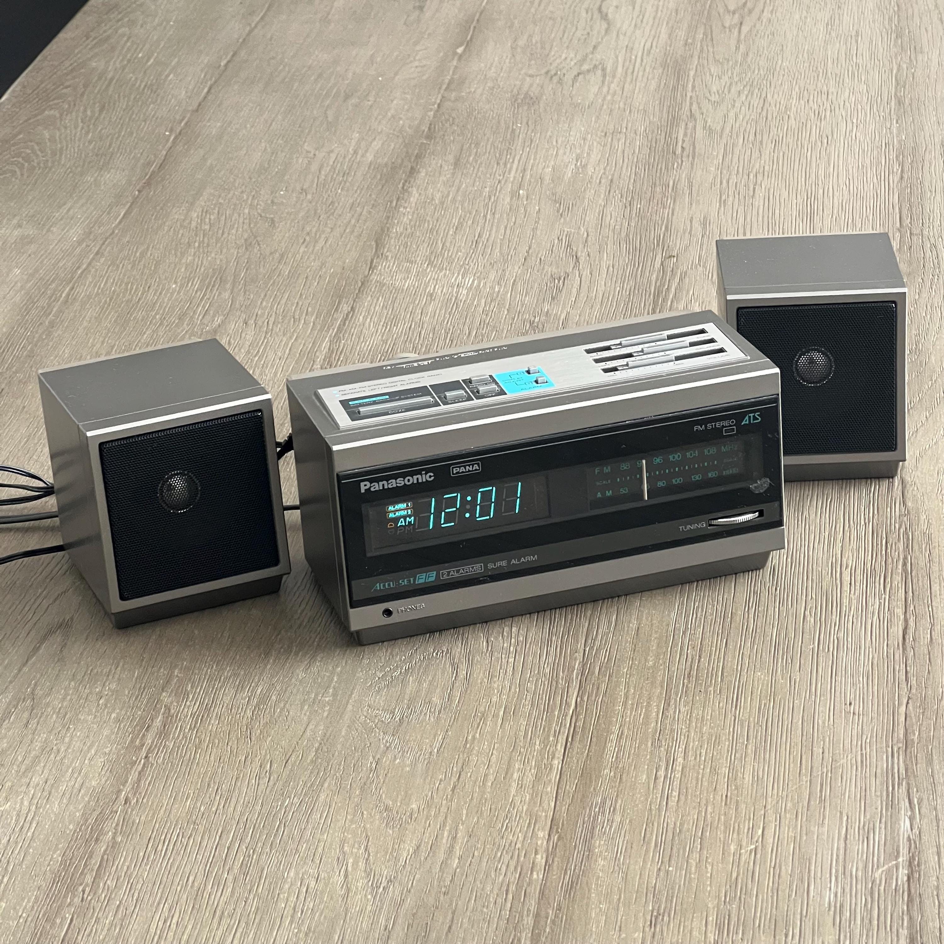 Vintage Panasonic Digital Clock Radio - Detachable Speakers - Made