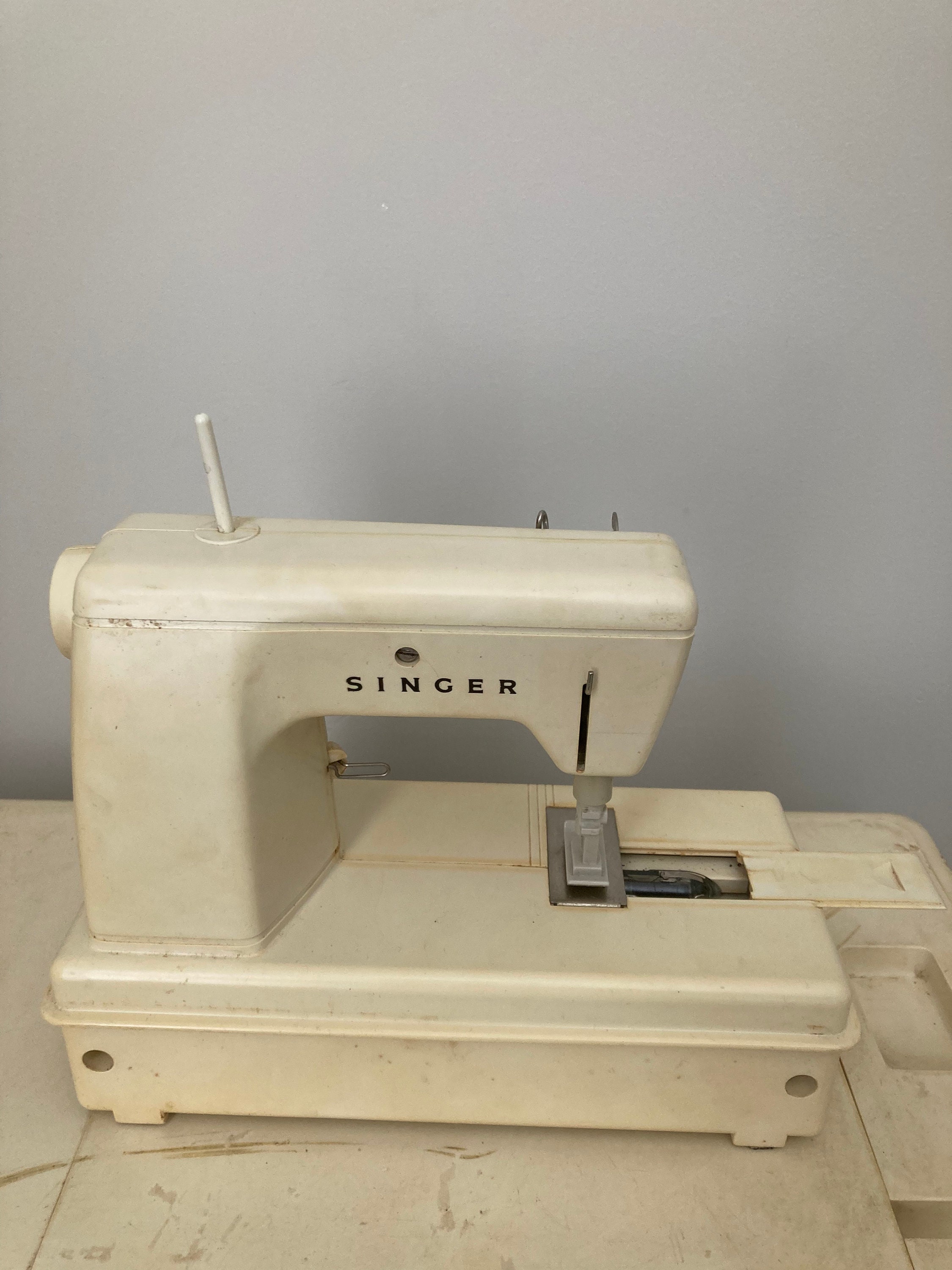 Buy Vintage 1960s Singer Little Touch & Sew Sewing Machine With Sewing  Table Small Portable Childs Vintage Sewing Machine With Works Online in  India 