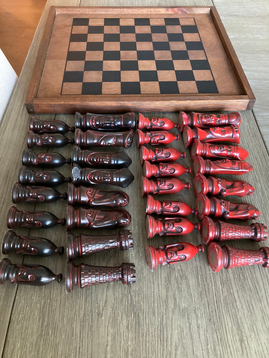 duncan medieval chess set