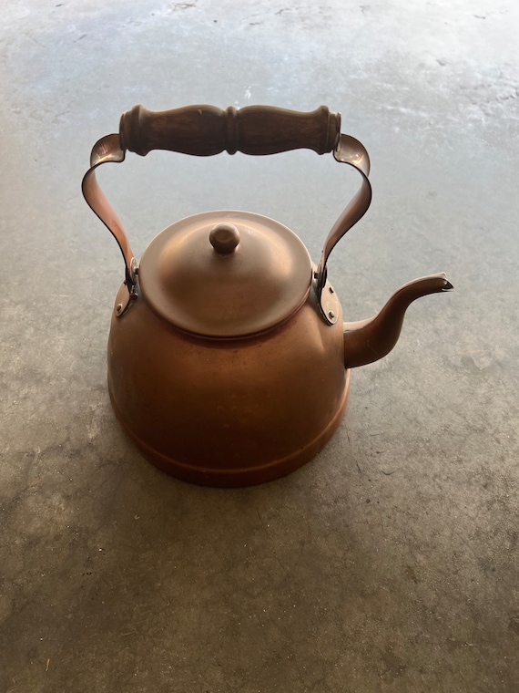 TAGUS COPPER KETTLE ポルトガル製 Vintage TAGUS Portugal Copper Teapot: Swan Spout, Wooden Handle