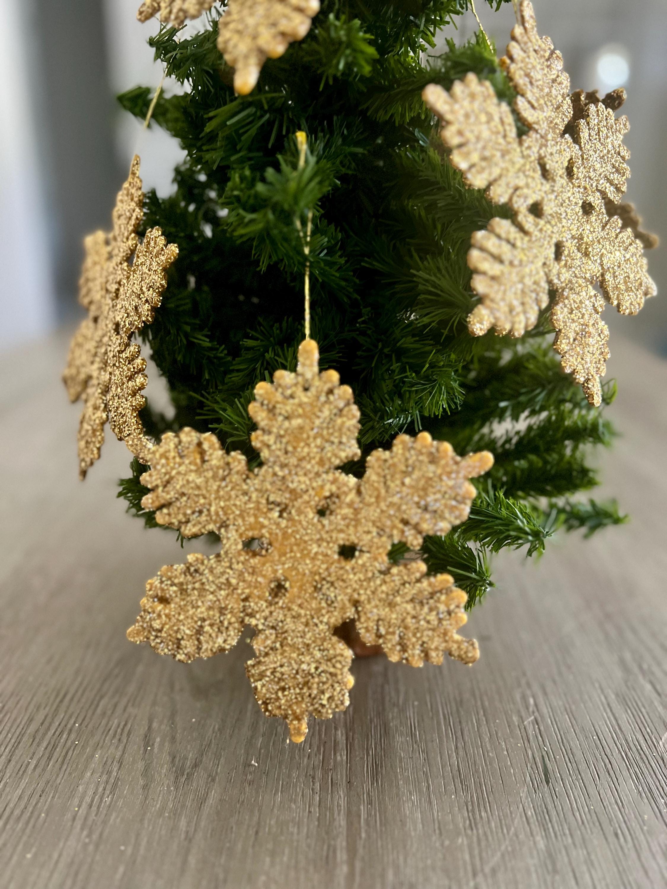 Décoration De Noël En Forme De Flocon De Neige Transparent Avec Ruban Doré En Céramique En Forme D'étoile De Noël à Suspendre - Artisanat De Noël Rond