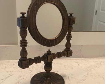 ヴィンテージゴールドギルトミラー：彫刻入り木製フレーム、米国製、33