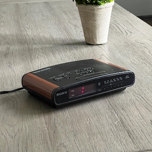 Vintage Sony Dream Machine Digital Clock Radio Model ICF C420 Portable Radio Tested Working Made in Malaysia Runs on Battery or Power