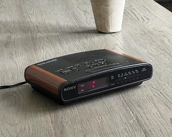 Vintage Sony Dream Machine AM/FM Radio Digital Alarm Clock Model
