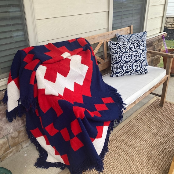 Hand Knitted Throw Red White Blue Blanket 76 X 53 Hand Knitted Patriotic Blanket Throw 4th of July Decor Americana Throws Etsy Canada