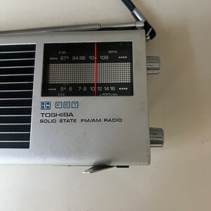 Rare Toshiba Solid State AM FM Handheld Portable Transistor Radio Model ...
