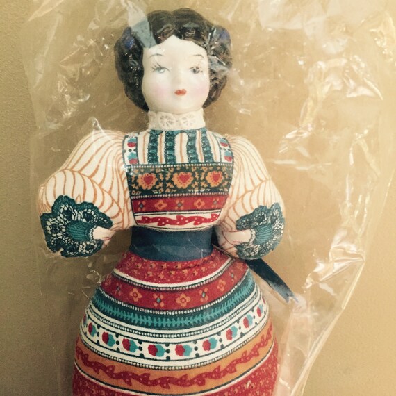 avon ceramic dolls