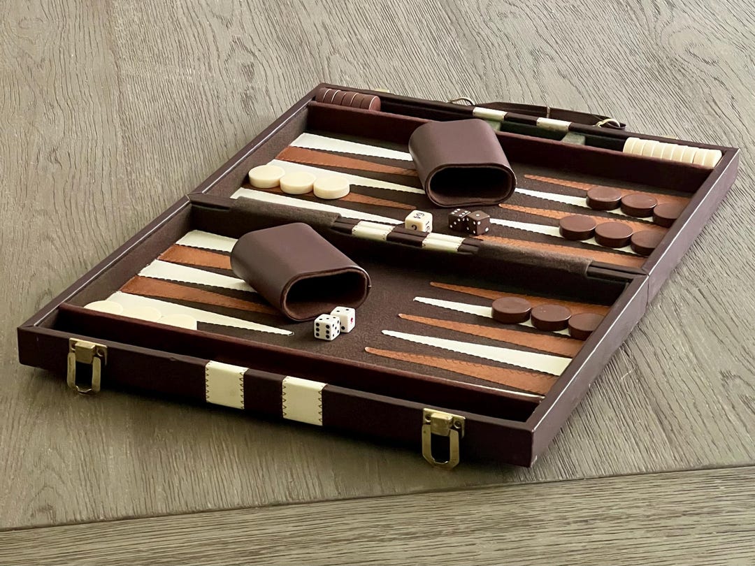 Large Vintage Travel Backgammon 20 Inch Felt Faux Leather Backgammon ...