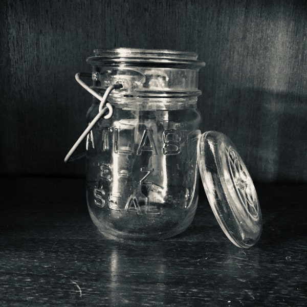 Vintage Ball Ideal Atlas EZ Seal Pint Jars With Glass Lids And Bail Wire One Pint Clear Canning Jars