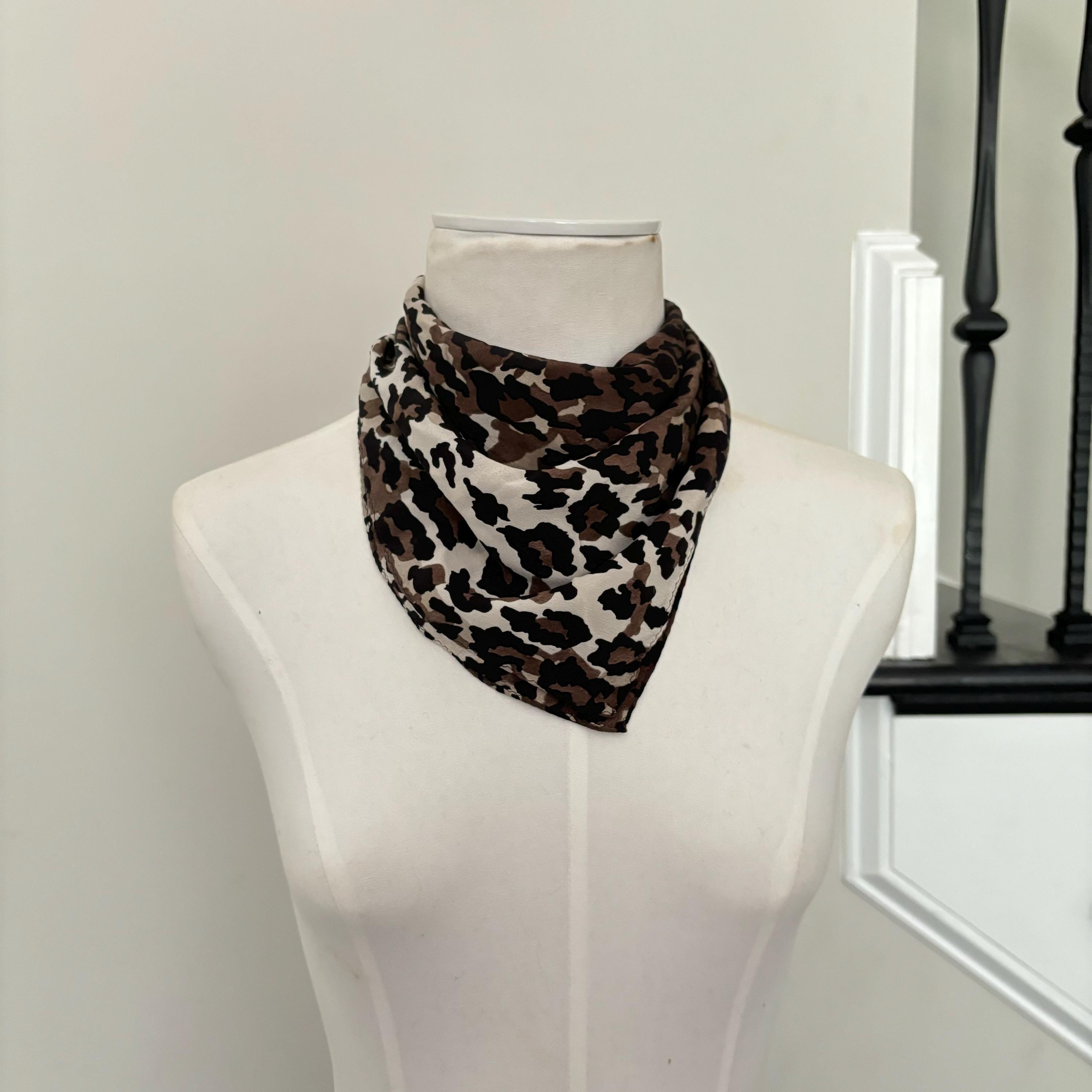 Foulard Carré Femme épais à Motifs Léopard Marron/beige - Neuf Sans étiquette, Accessoire Mode Tendance
