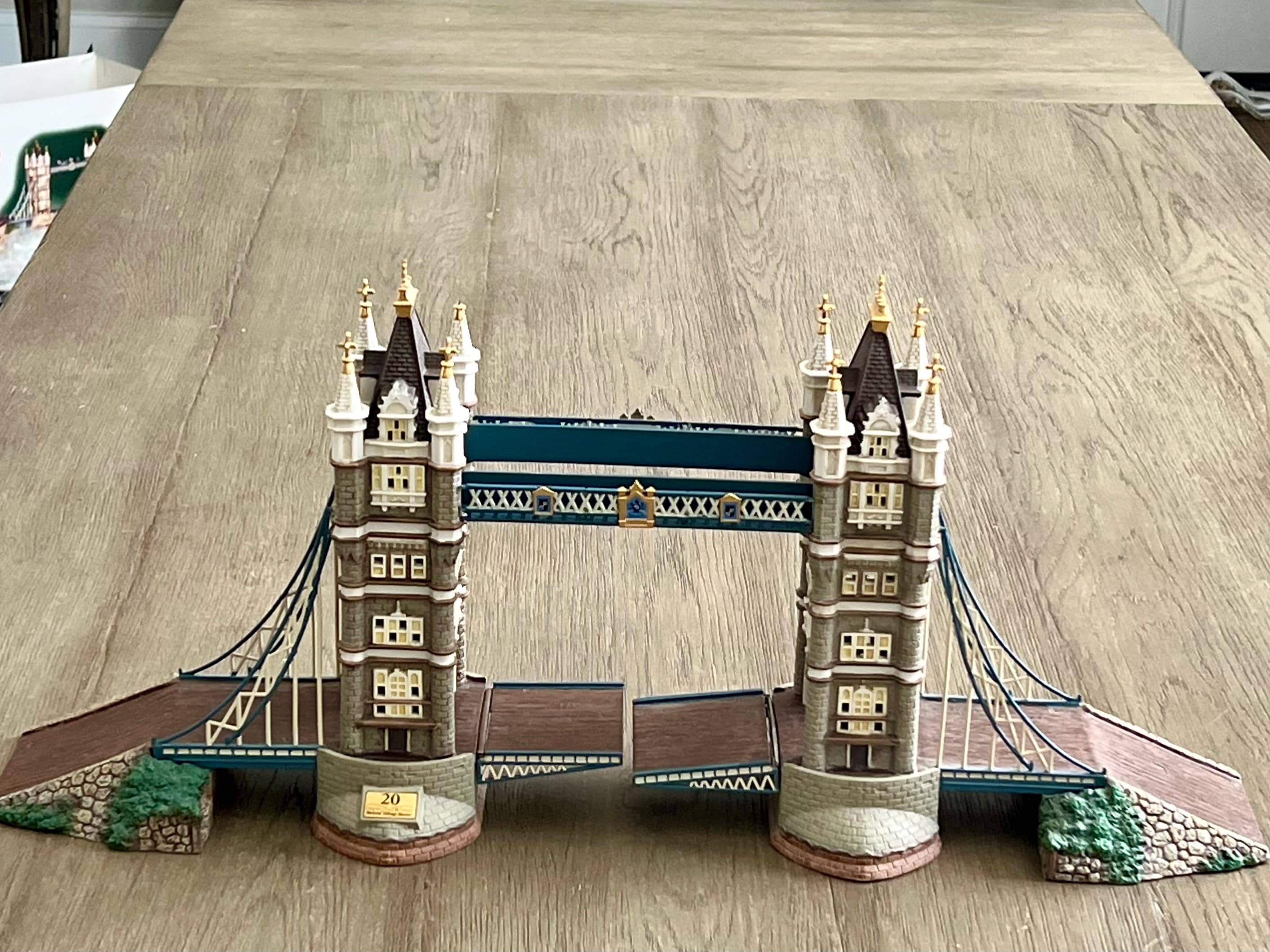 Department 56 Tower Bridge Figurine: Historical Landmark Series
