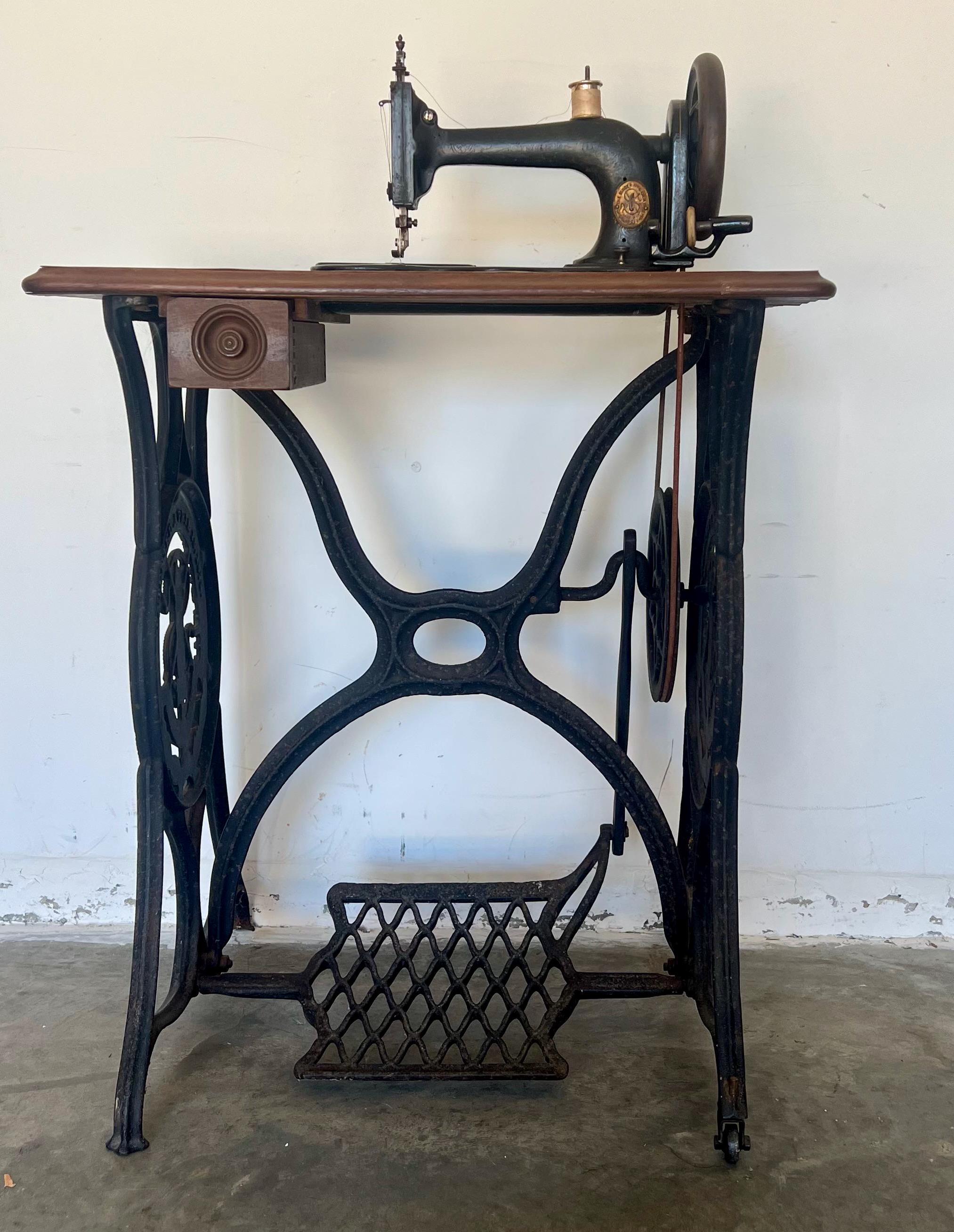 Vintage 1800s singer sewing machine - Etsy 日本