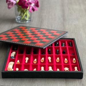 Multi Board Games Set Red Green Leather Chess Pieces Backgammon Checkers Games Set