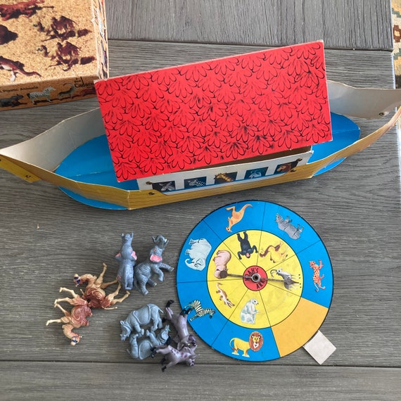 Vintage Noah's Ark Deluxe Game Plastic Animals 1970s Pre School