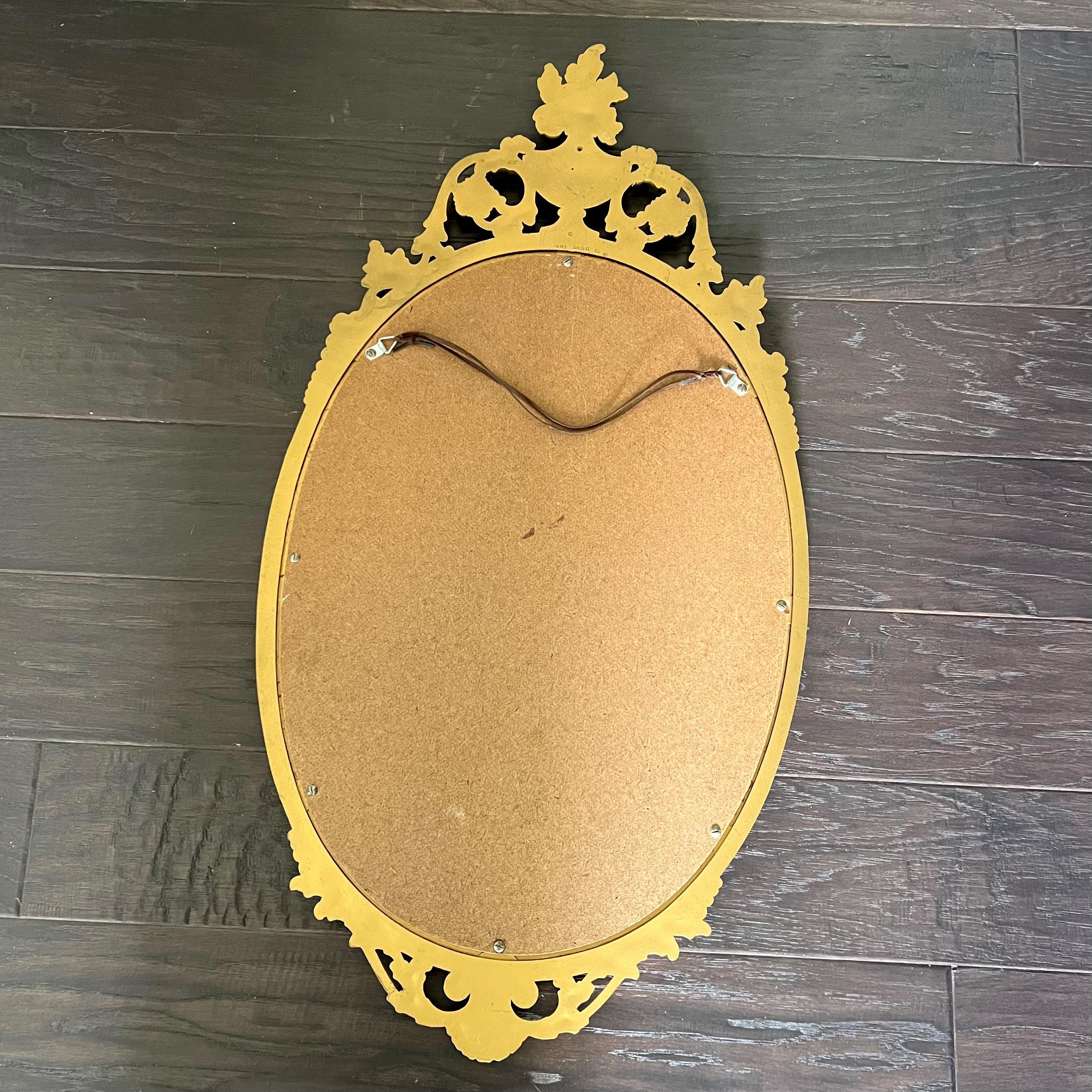 ヴィンテージオーバルゴールドギルトミラー：ハリウッドリージェンシー