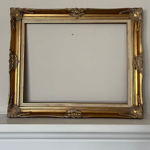Vintage Gold Gilt  Frame Victorian Art Carved Gold Gilt Renaissance Style Ornate Art Nouveau Frame