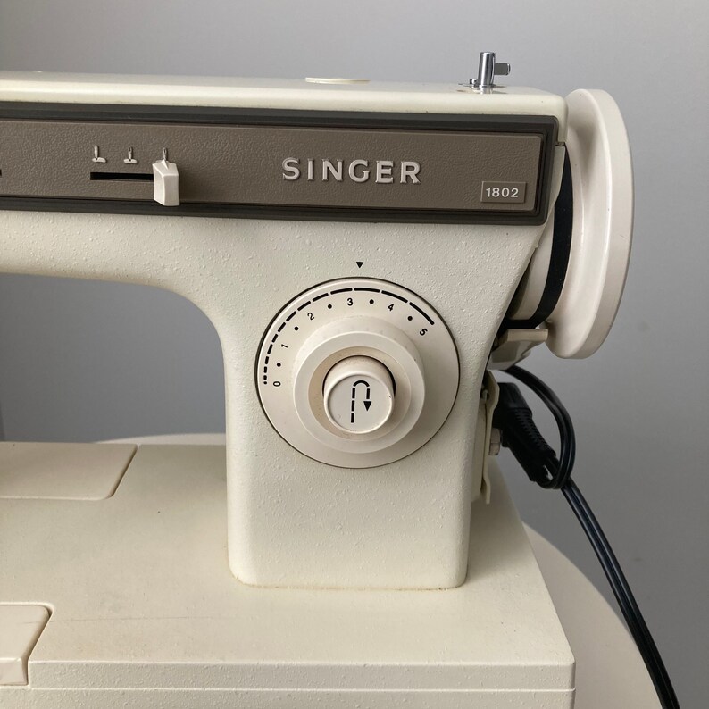 Vintage Singer Merritt 1802 Sewing Machine Model Heavy Duty Etsy