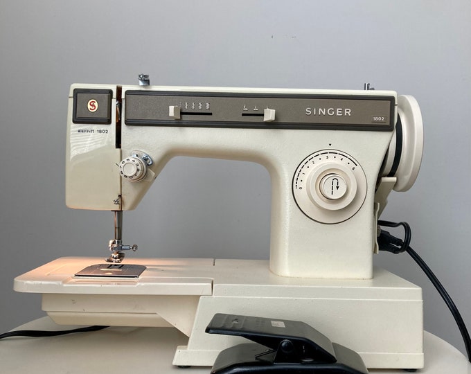 Vintage Singer Merritt Germany Made 1802 Sewing Machine Model Heavy