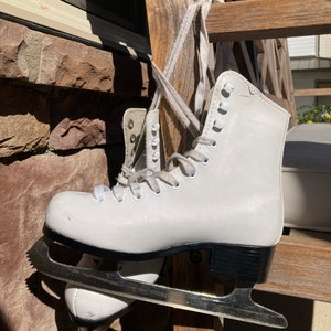 Vintage Figure Skates Girls White Ice Skating Boots SP Jamie Sale ...