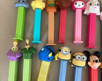 PEZディスペンサー コレクション 50個セット ヴィンテージ PEZ ディスペンサー：アソートキャラクターコレクション