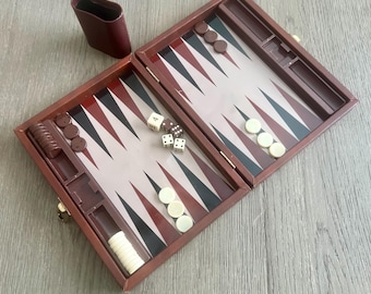 Vintage Magnetic Travel Backgammon Set: Brown Leatherette Case