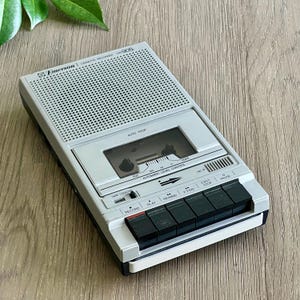 Emerson Kassettenrekorder /Rekorder Modell CRC90S Tragbares Kassettenbandgerät Hergestellt in Korea