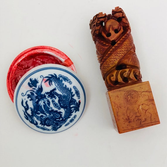 Vintage Chinese Shoushan Stone Seal Kit: Carved Chop Stamp, Red