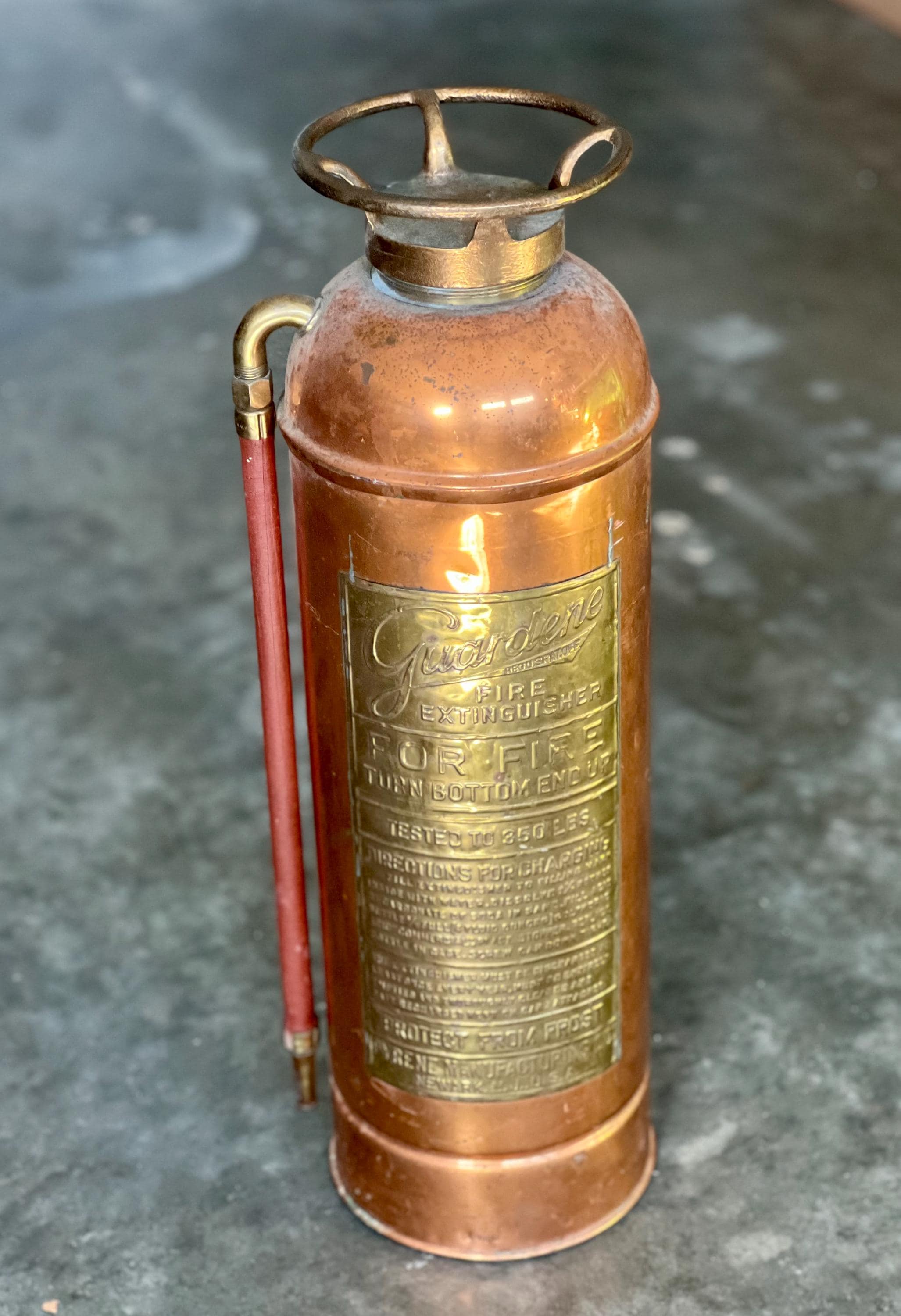 ピレン消火器 - Etsy 日本